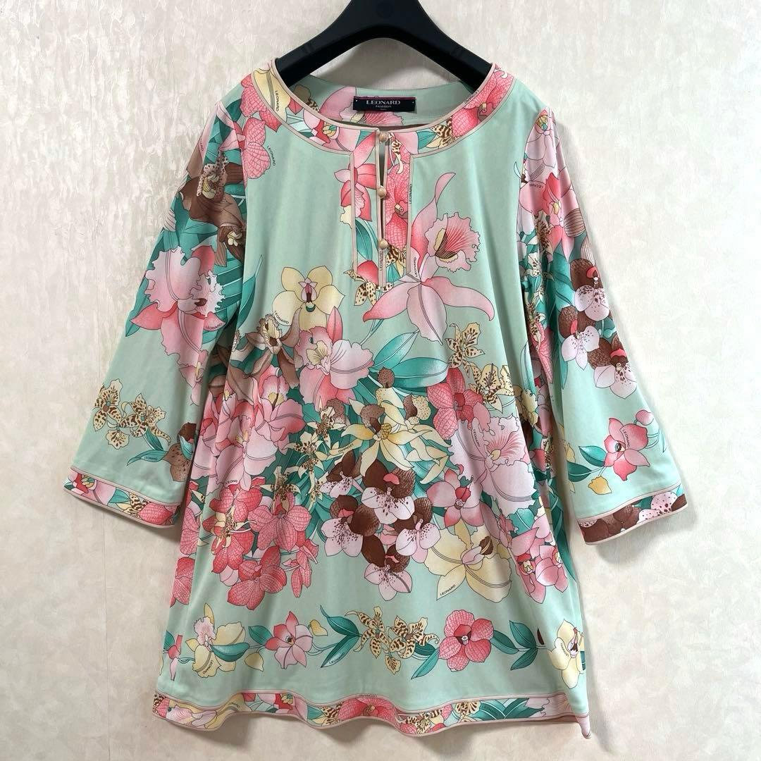 美品✨レオナール カンカン素材 チュニック フレア 多色 花柄 ゆったり L