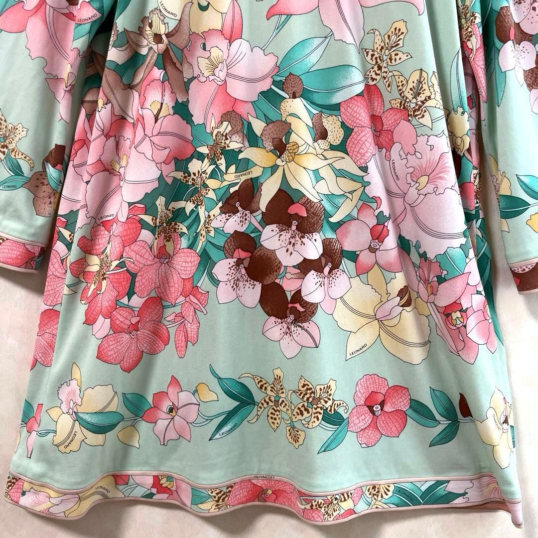 美品✨レオナール カンカン素材 チュニック フレア 多色 花柄 ゆったり L