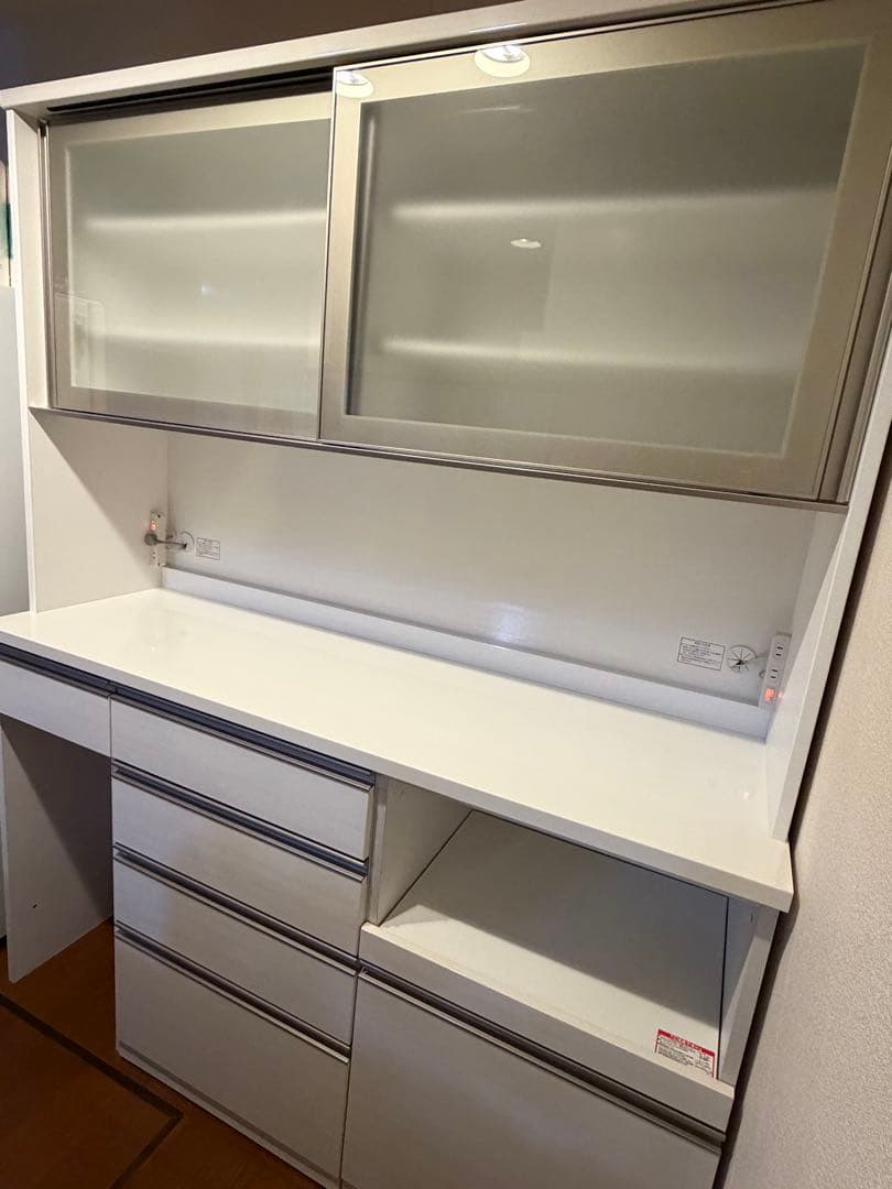 ニトリ キッチンボード／食器棚 リガーレ 160KB（ホワイト）