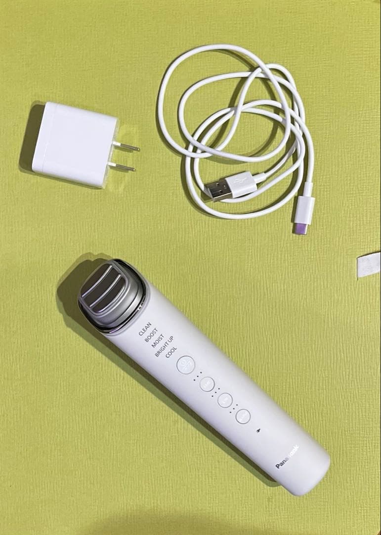 【美品】パナソニック イオンブースト EX EH-SS85-W イオン美顔器