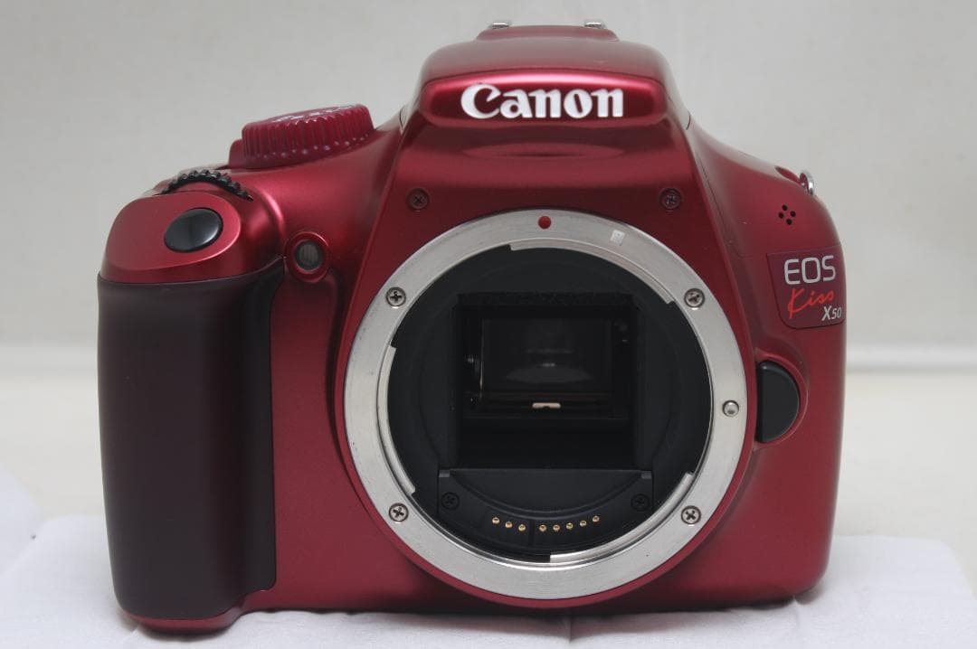 キヤノン EOS Kiss X50 ボディ レッド