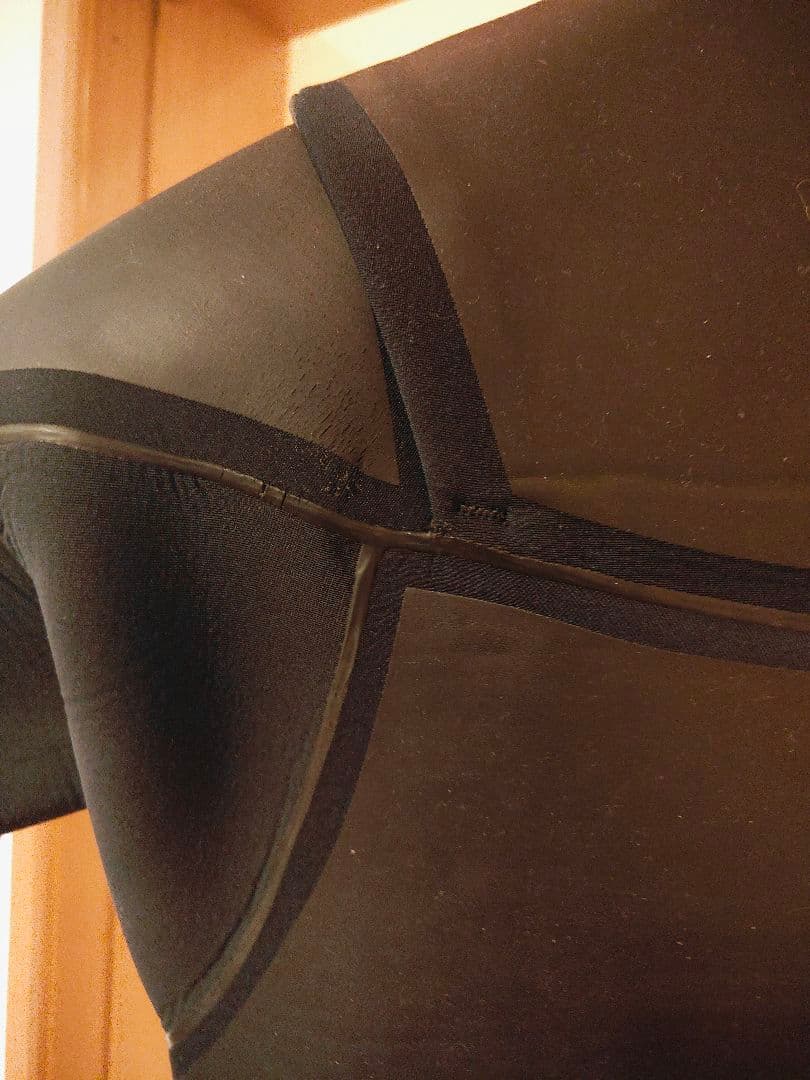 Hurley ブラック セミドライスーツ