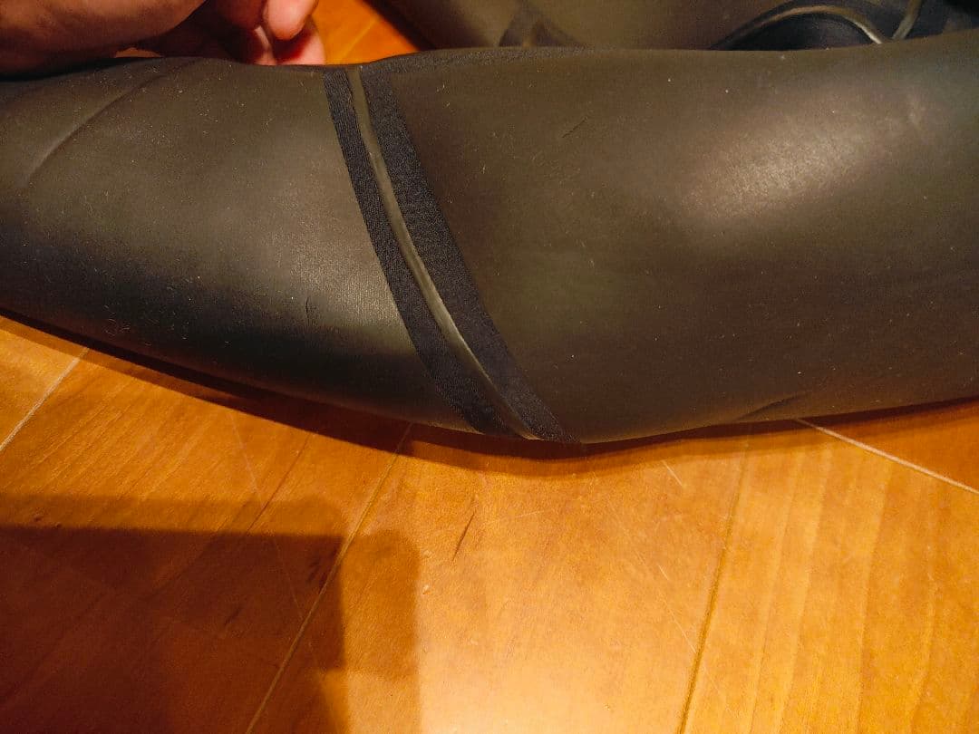 Hurley ブラック セミドライスーツ