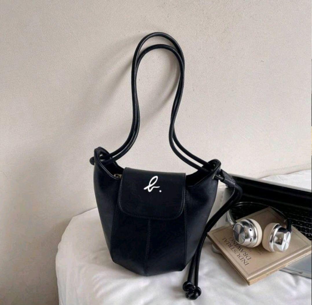 新品 アニエスベー ショルダーバッグ