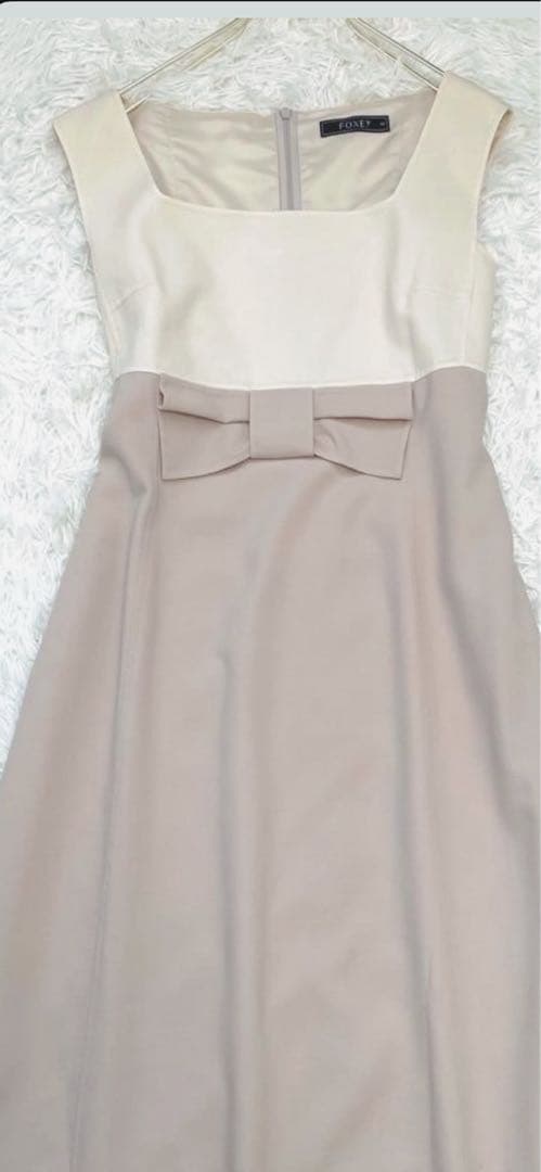 FOXEYワンピース　42 40 リボン　ベージュ　フォクシー　バイカラー　ルネ