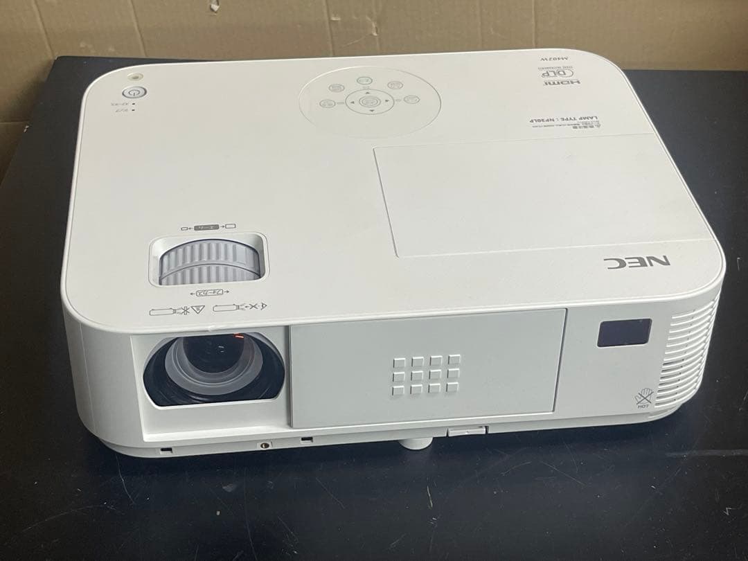 NEC プロジェクター M402W 59時間 美品