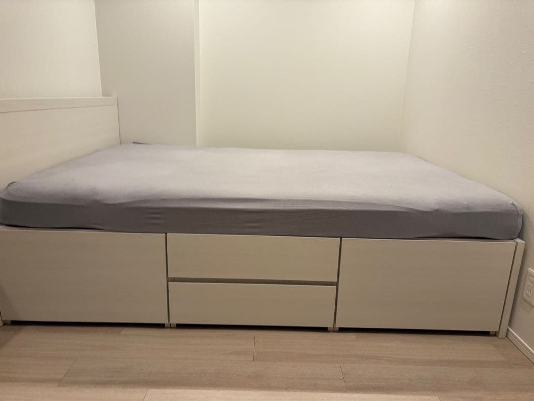 【限界まで値下げしました】【大容量収納付き】すのこチェストベッドフレーム