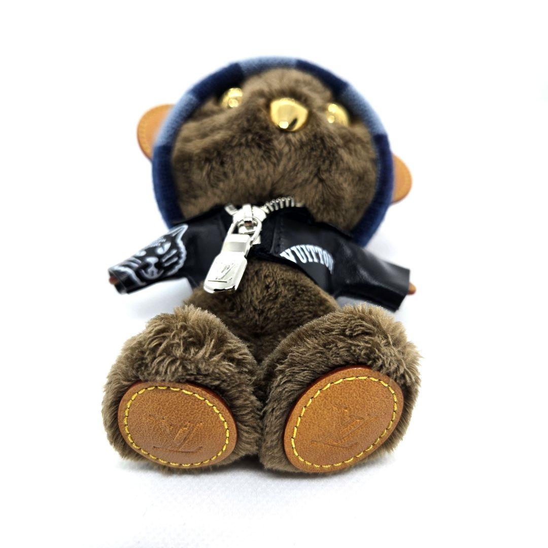 【新作即納】✨新品未使用✨ルイヴィトン バッグチャーム・LV ルイ ベア ブルー