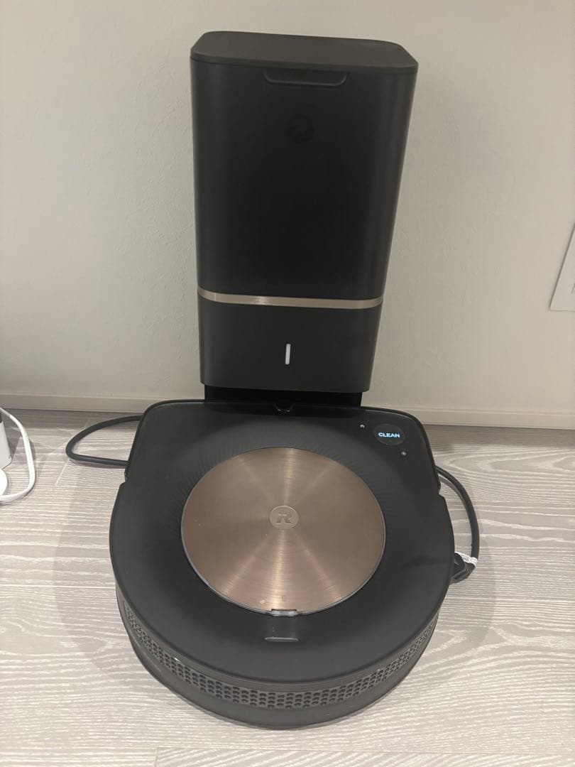 ルンバ　S9 ロボット掃除機本体 ブラック 自動充電機能付き