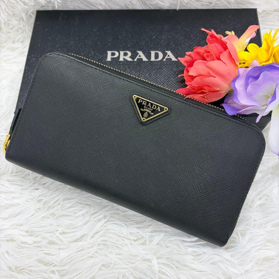 極美品✨プラダ　長財布　ラウンドファスナー　三角ロゴ　レザー　サフィアーノ 黒