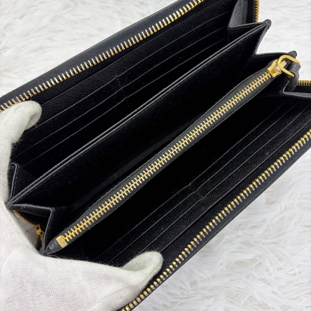 極美品✨プラダ　長財布　ラウンドファスナー　三角ロゴ　レザー　サフィアーノ 黒
