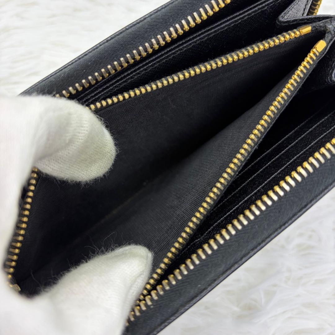 極美品✨プラダ　長財布　ラウンドファスナー　三角ロゴ　レザー　サフィアーノ 黒