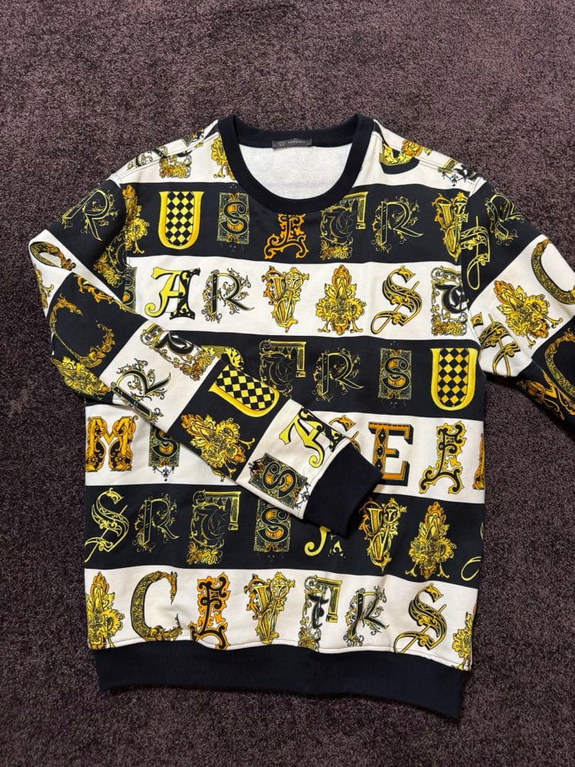 VERSACE グラフィックトレーナー XL