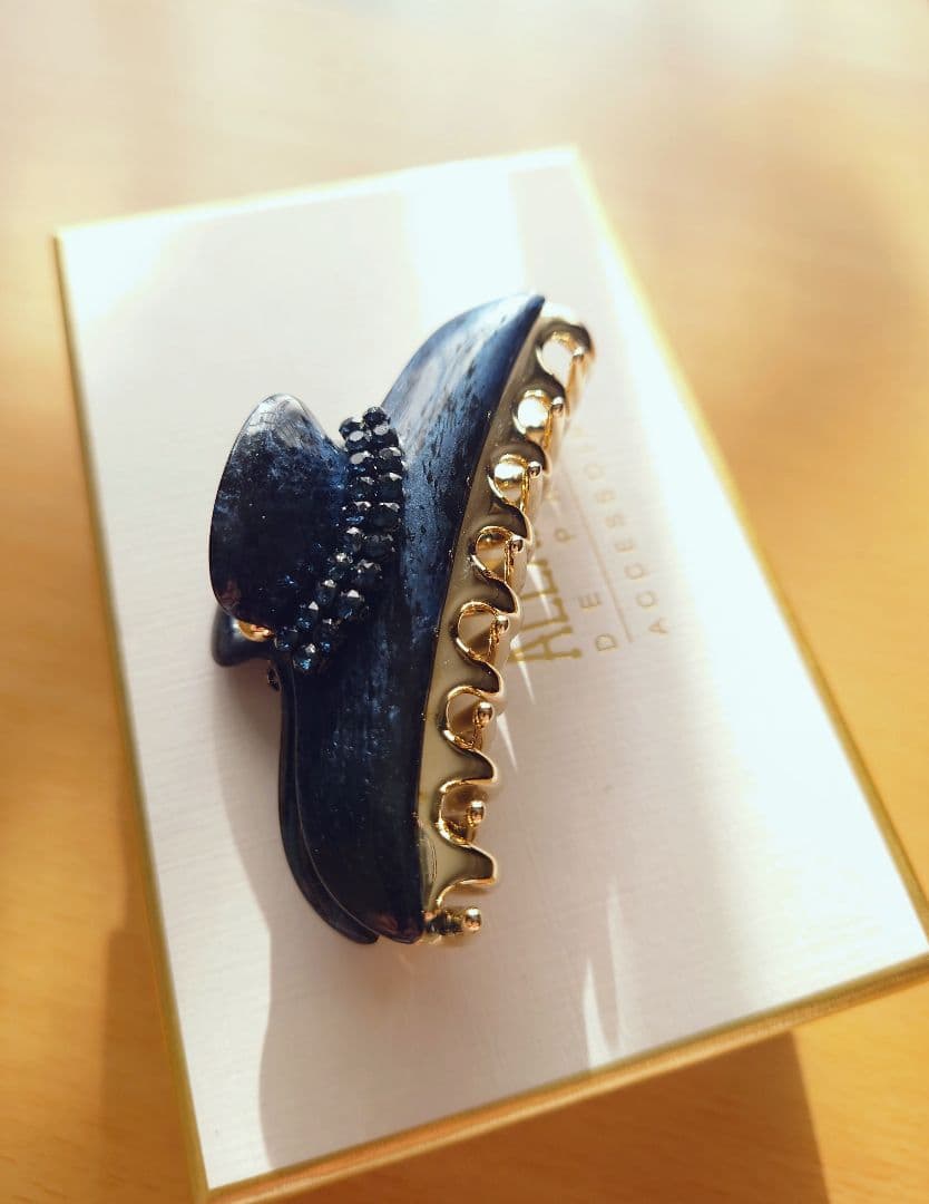 美品 アッカ ACCA ダブルコラーナ クリップ M