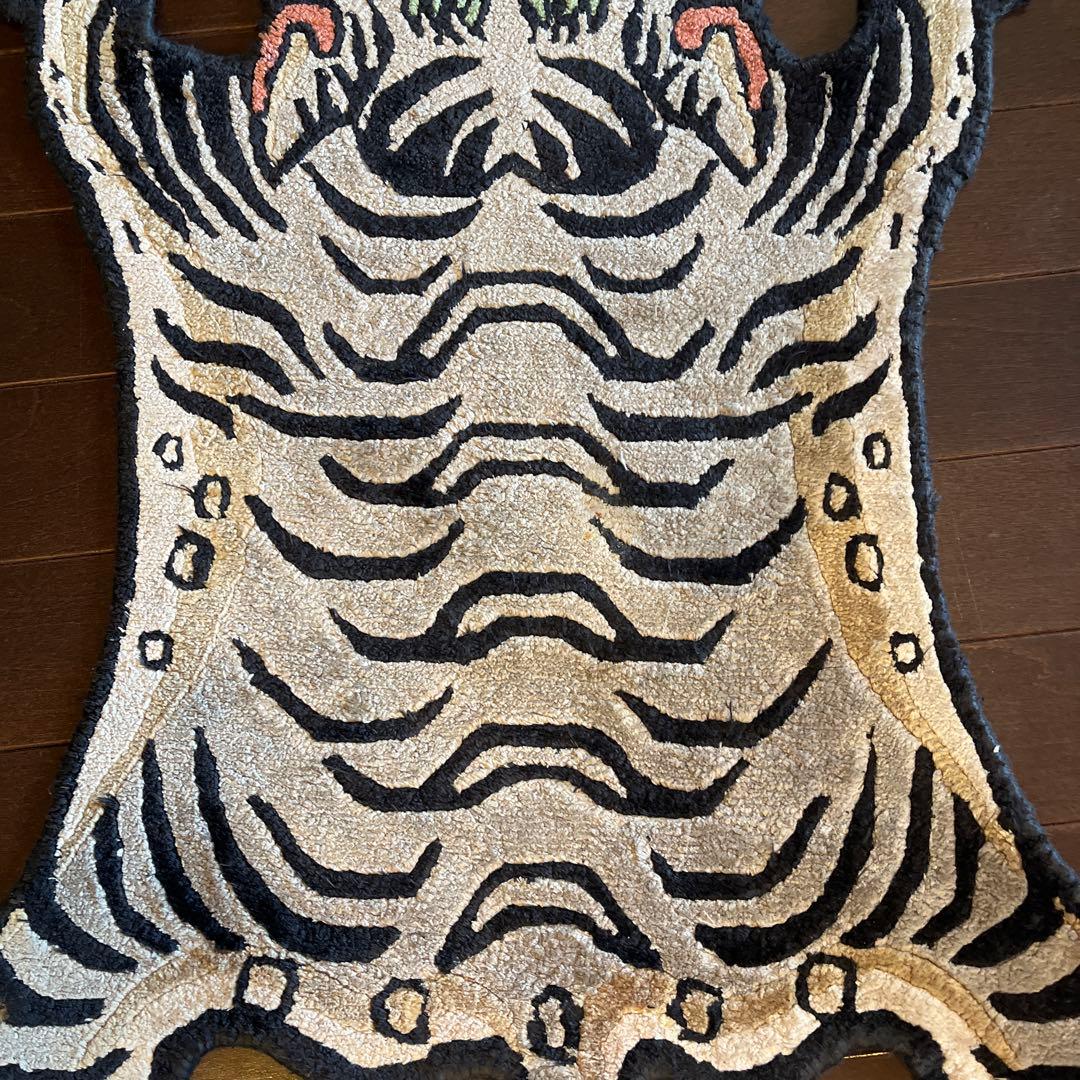 チベタンタイガー　ラグ　S