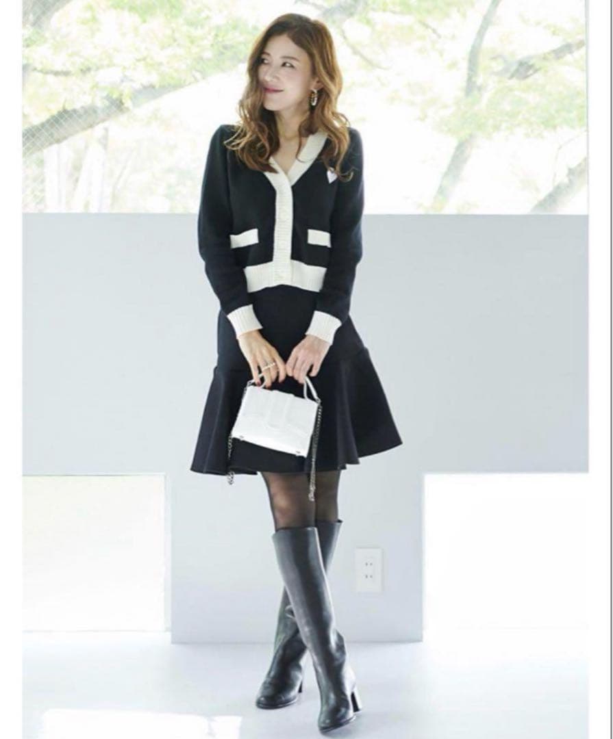 OBLI ミニフレアスカート