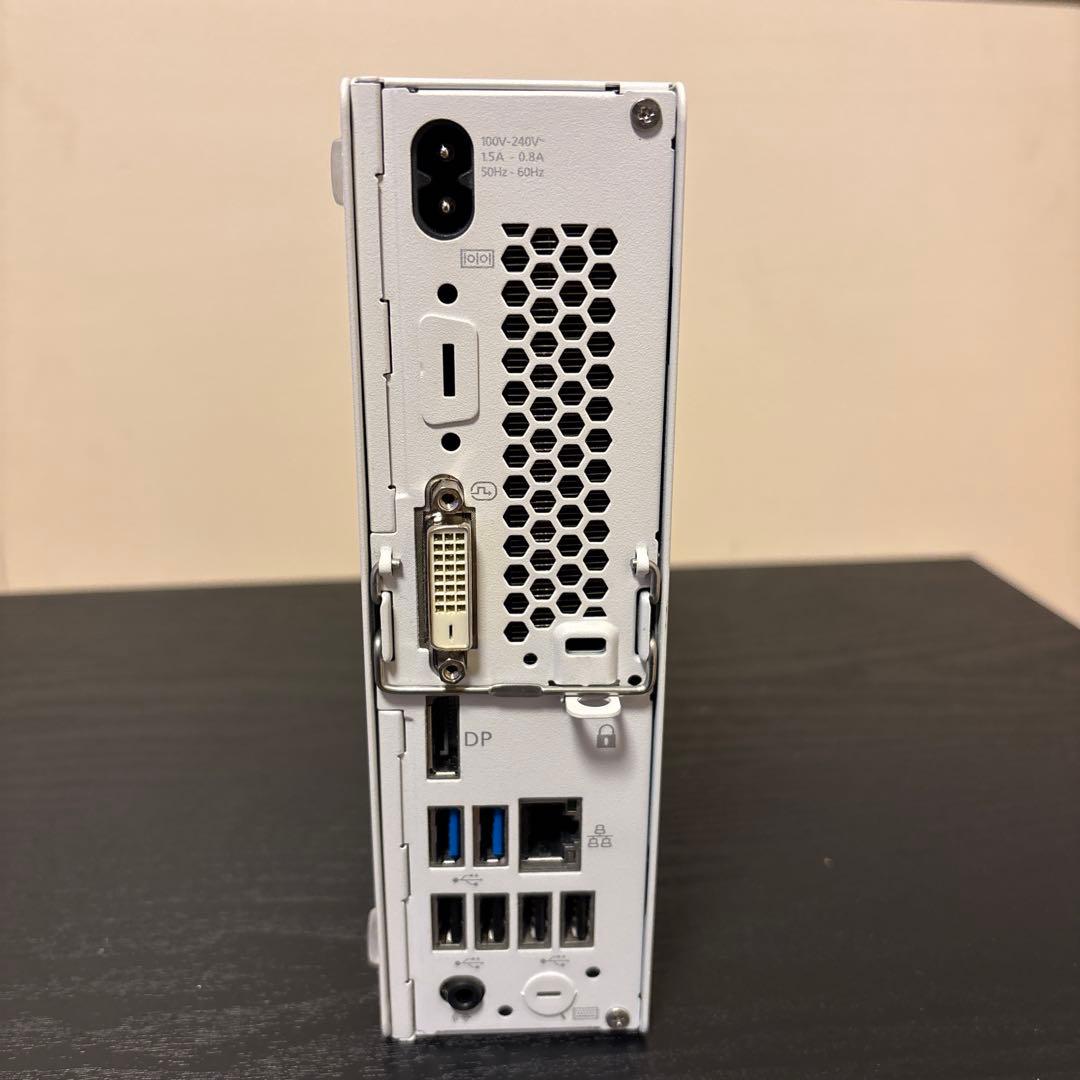 中古デスクトップパソコン　富士通　i7