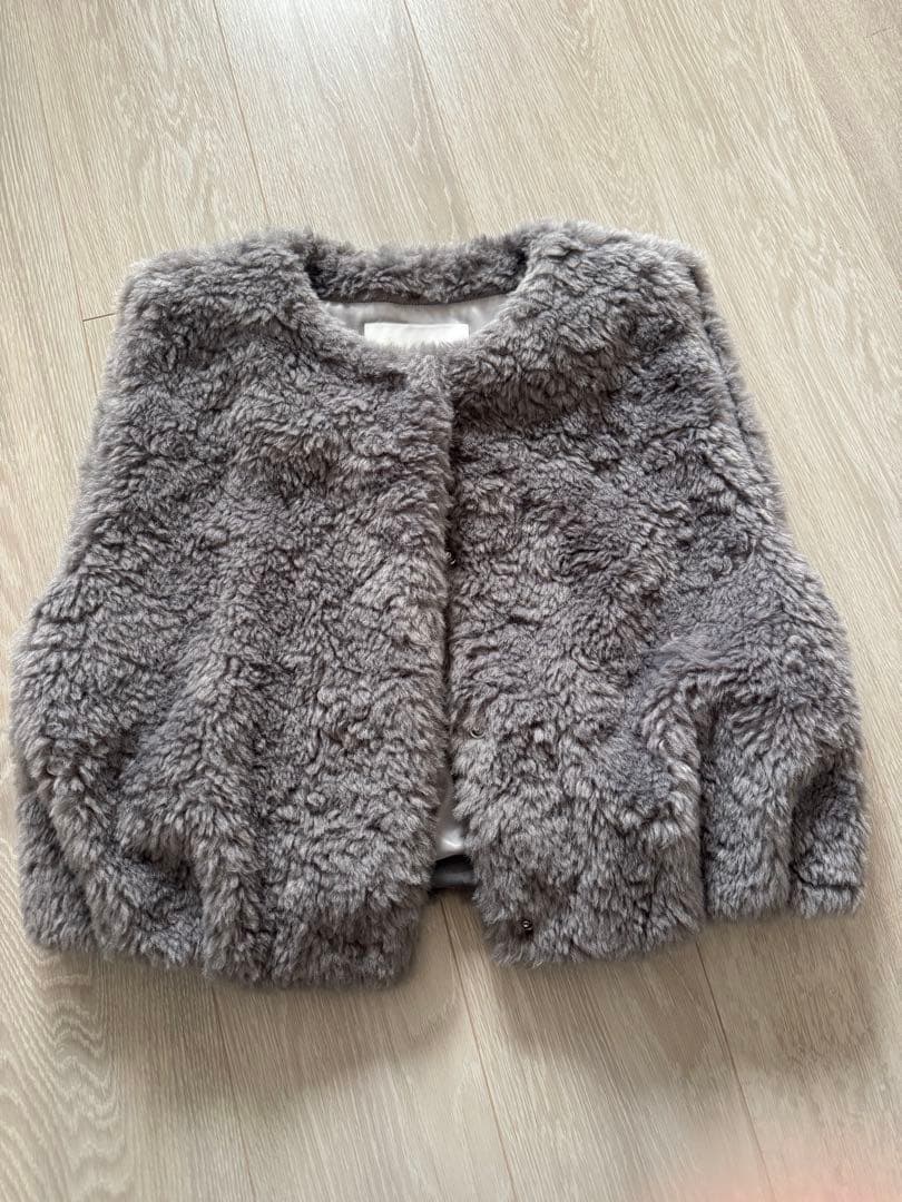 TOMORROWLAND / Ballsey ランダムファーショートベスト