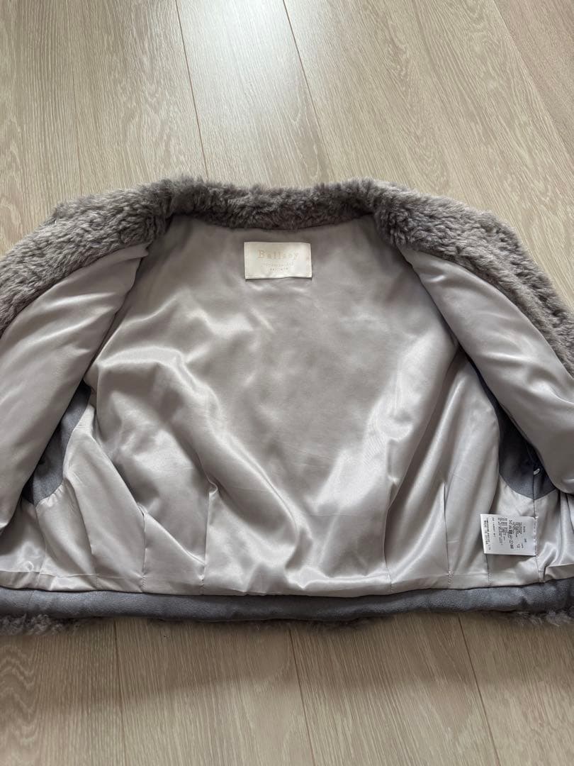 TOMORROWLAND / Ballsey ランダムファーショートベスト