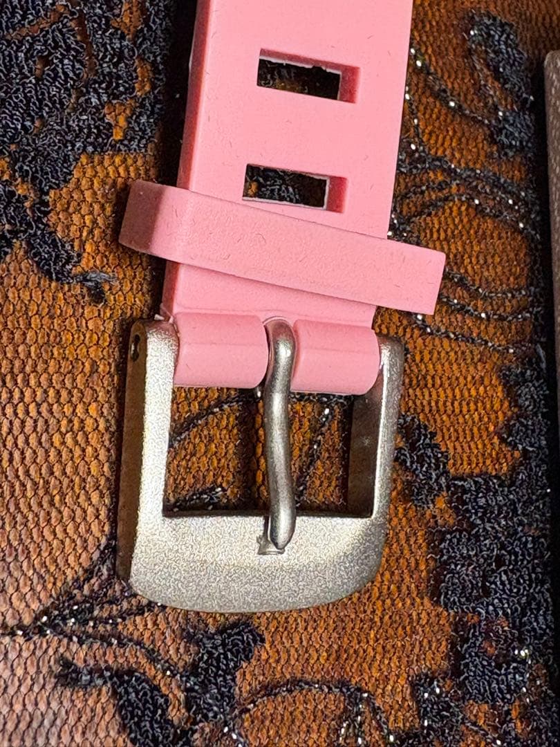 CHANEL ピンク ラバーベルト 約20cm