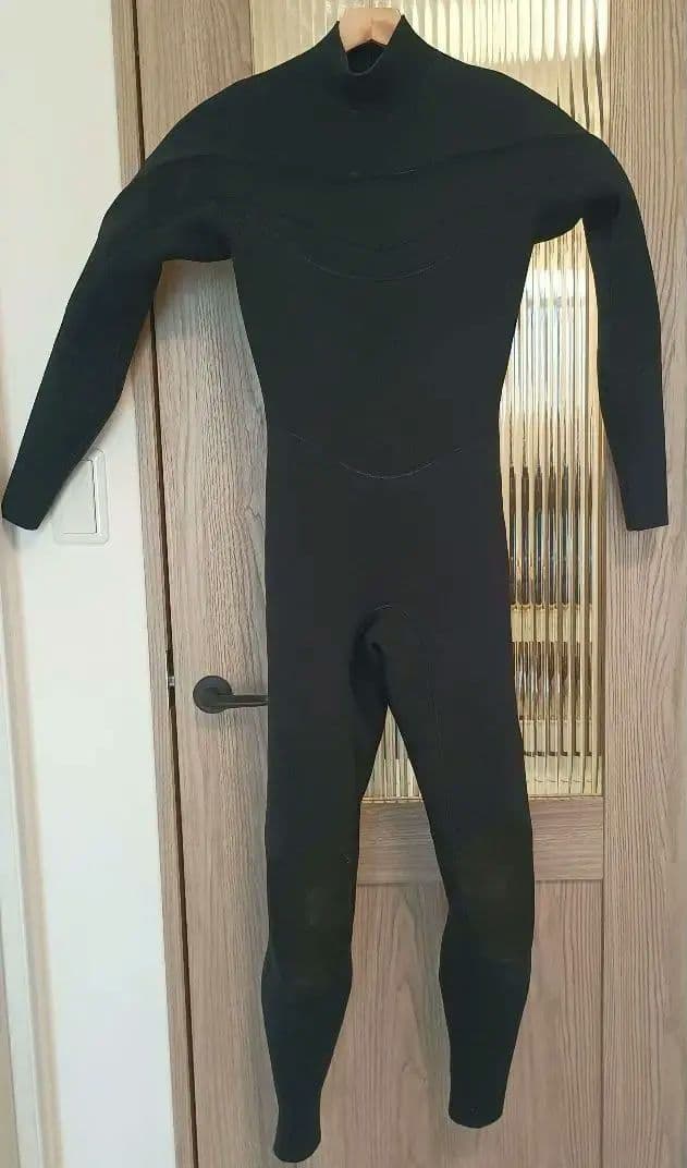 【高品質日本製 1年未満】ウエットスーツ 3mm ジャーフル ML やわらか素材