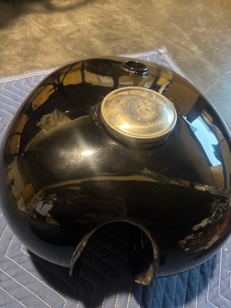 Kawasaki W1 タンク　チョッパー他カスタム素材に