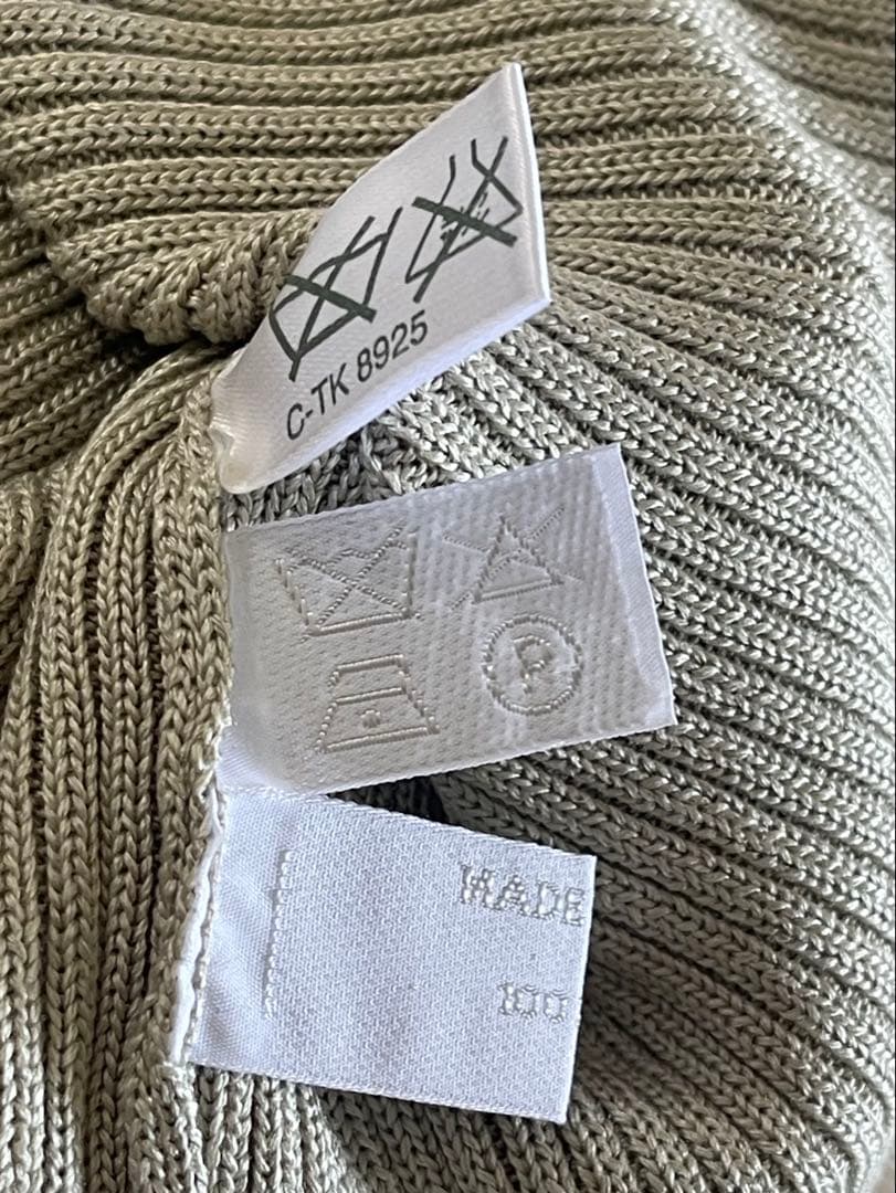 最終値下げ　PRAD プラダ カットソ Tシャツ 100% シルク サイズ38