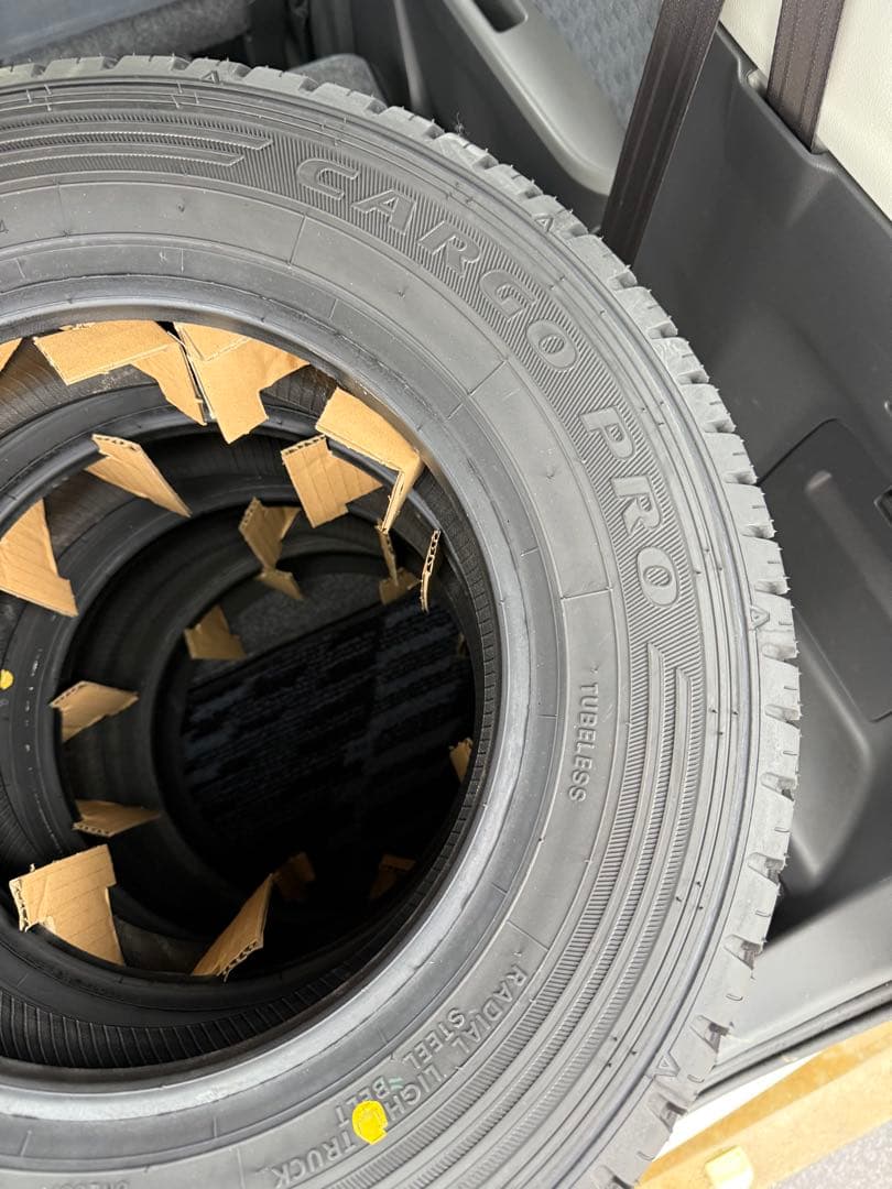 Goodyear CARGO PRO 145/80R12 タイヤ 新品未使用