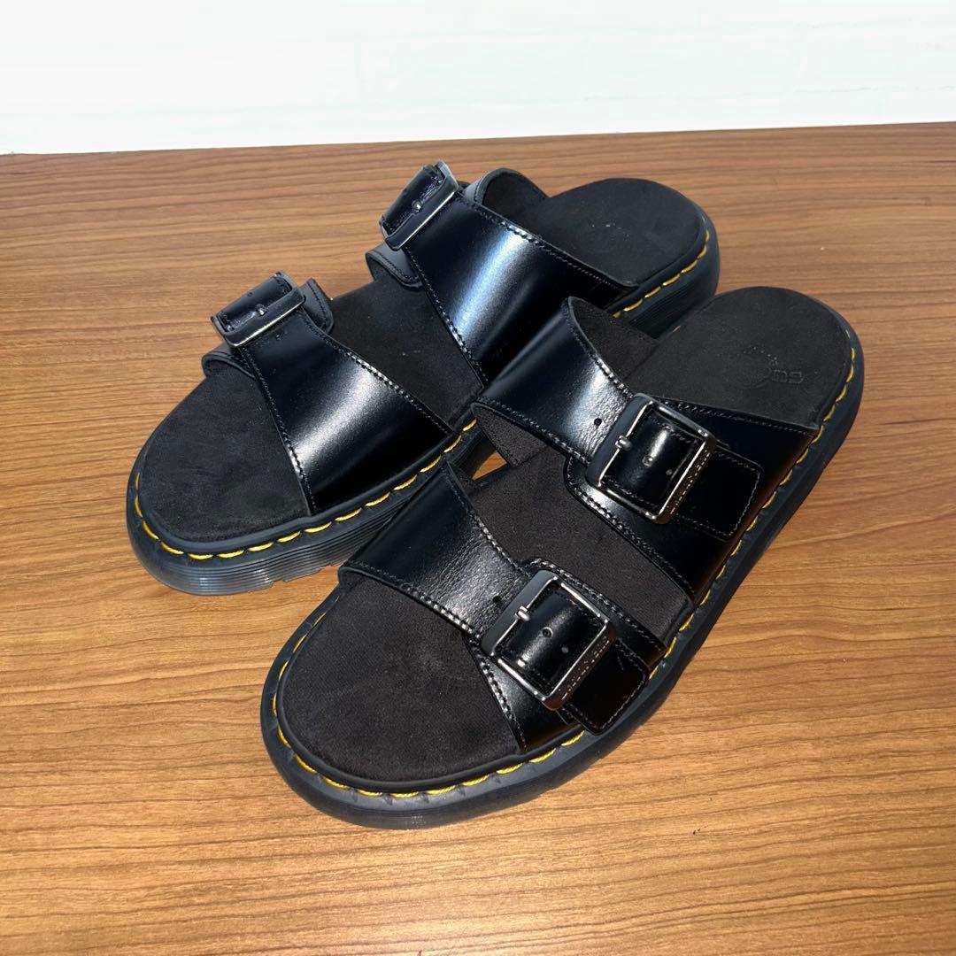 ドクターマーチン　サンダルJOSEFブラック
