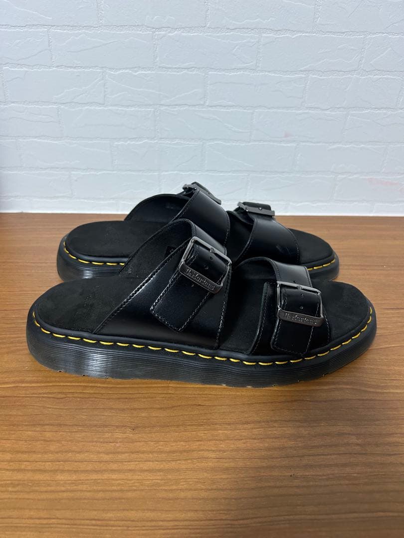 ドクターマーチン　サンダルJOSEFブラック