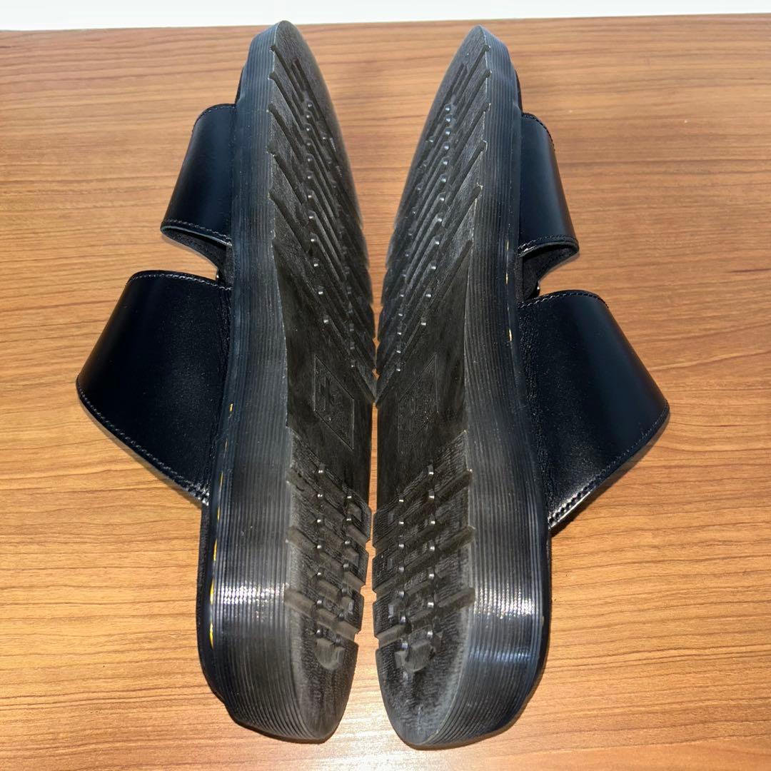 ドクターマーチン　サンダルJOSEFブラック