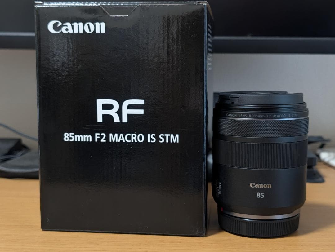 Canon RF85mm F2 Macro レンズ