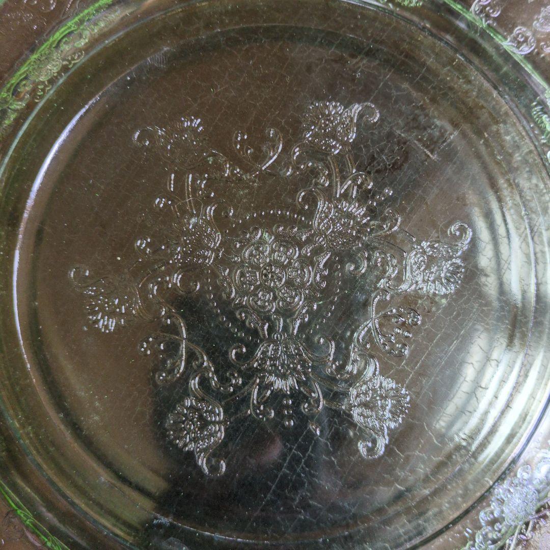 ヘーゼルアトラス　ウランガラス　フローレンス　ディプレッションガラス　プレート