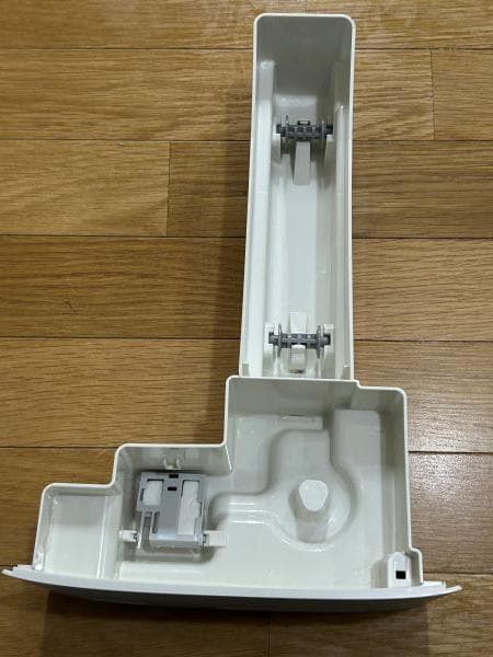 Y【ジャンク品】シャープ 加湿空気清浄機 KI-P75YX-W 2022年製