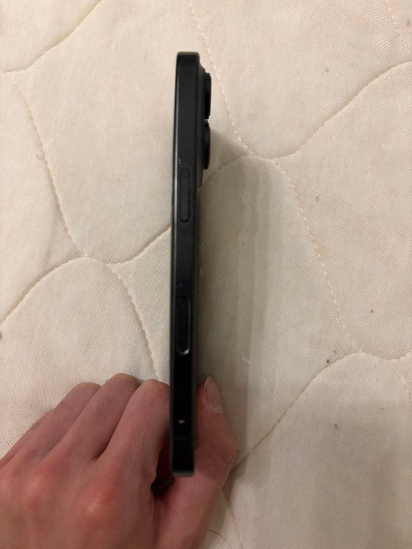 iPhone16Pro 本体　ブラック　128GB