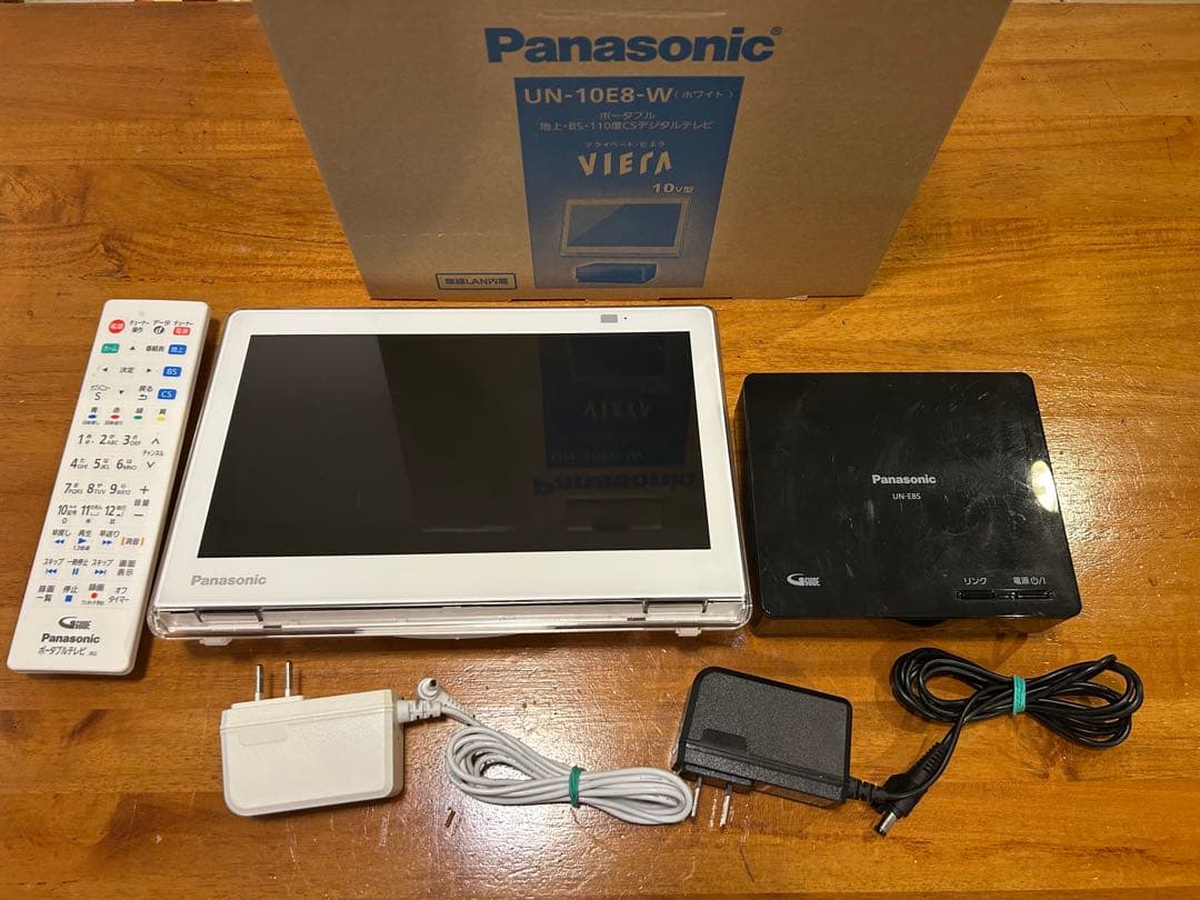 Panasonic ポータブルテレビ UN-10EB-W