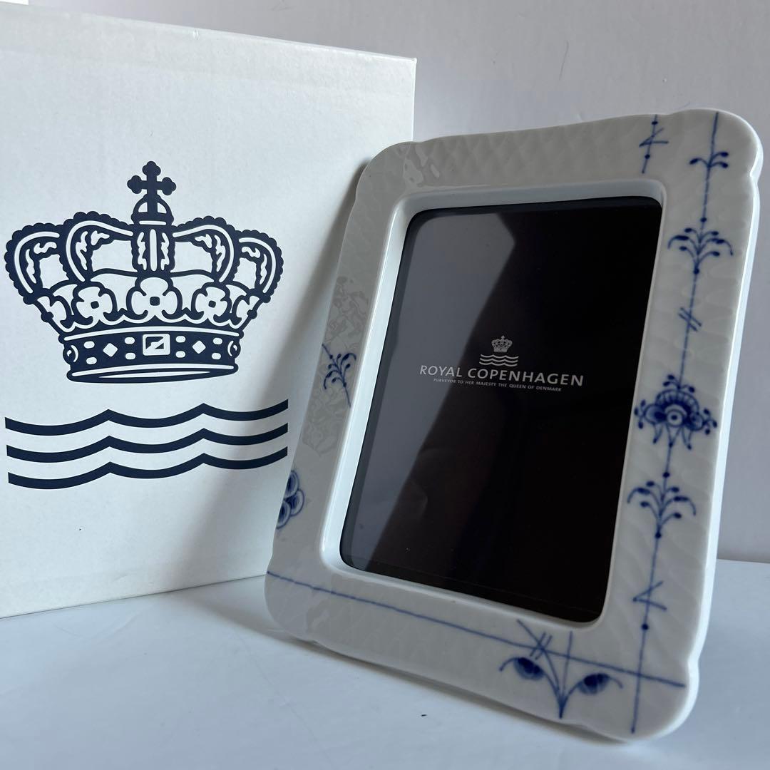 ロイヤルコペンハーゲン•ブルーパルメッテ•フォトフレーム•写真立て