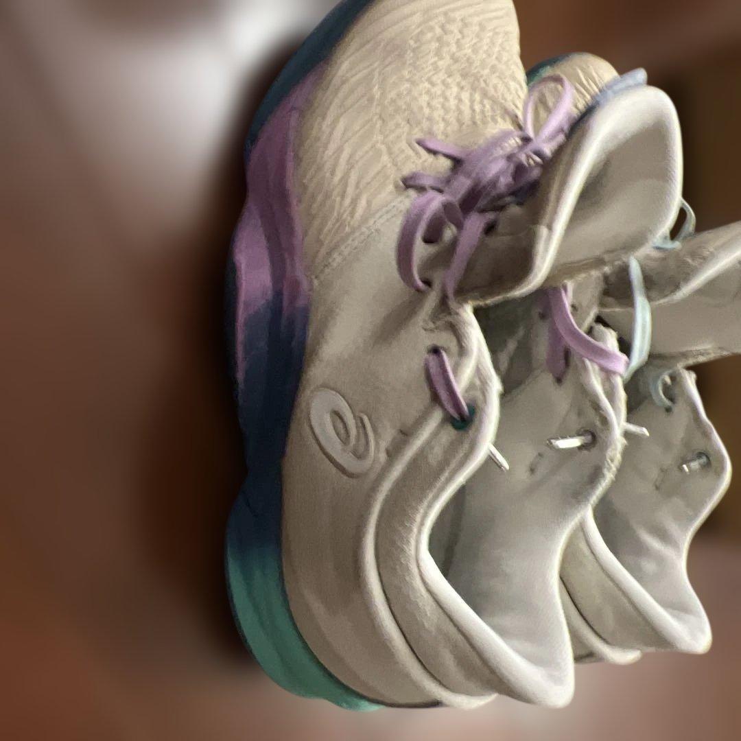 ASICS アンプレアルスボーラーホリックコラボ