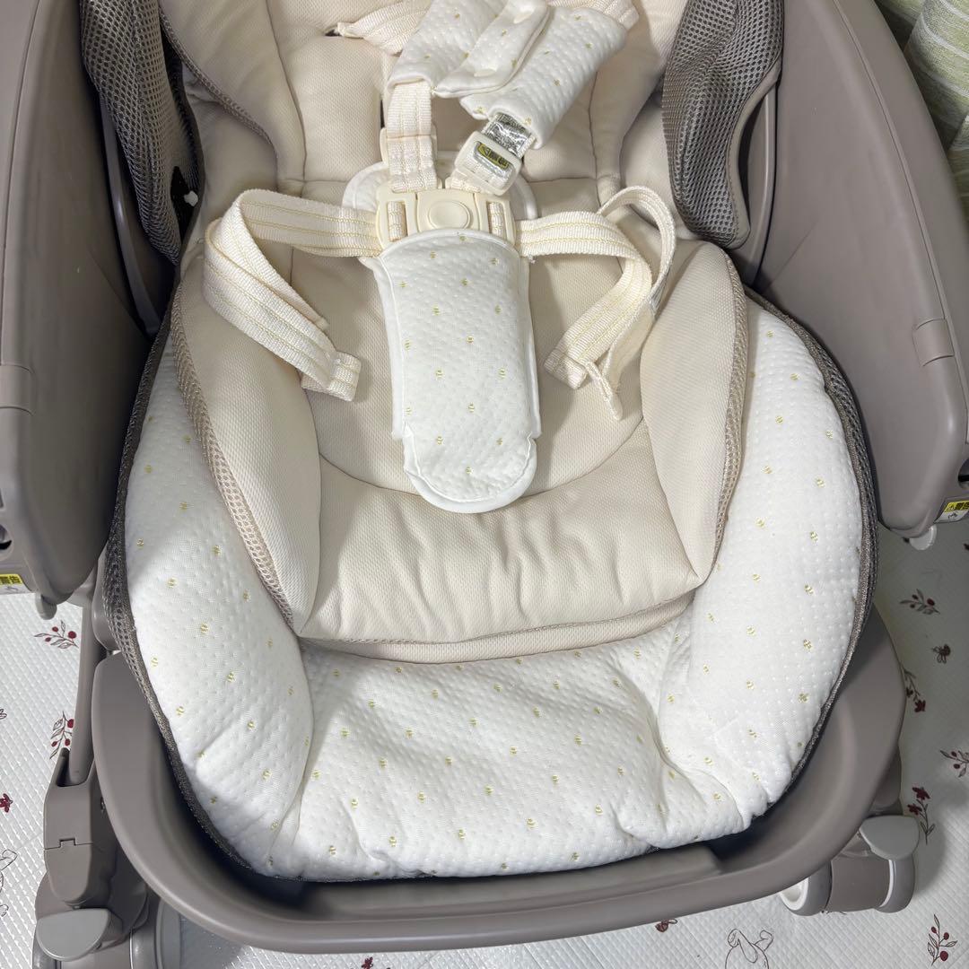 【美品】Aprica ユラリズム オートプレミアム ハイローチェア ムーンロック