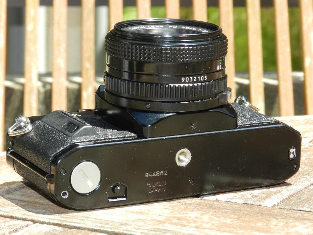 美品　完動品　CANON AV-1 NEW FD 50 1.8