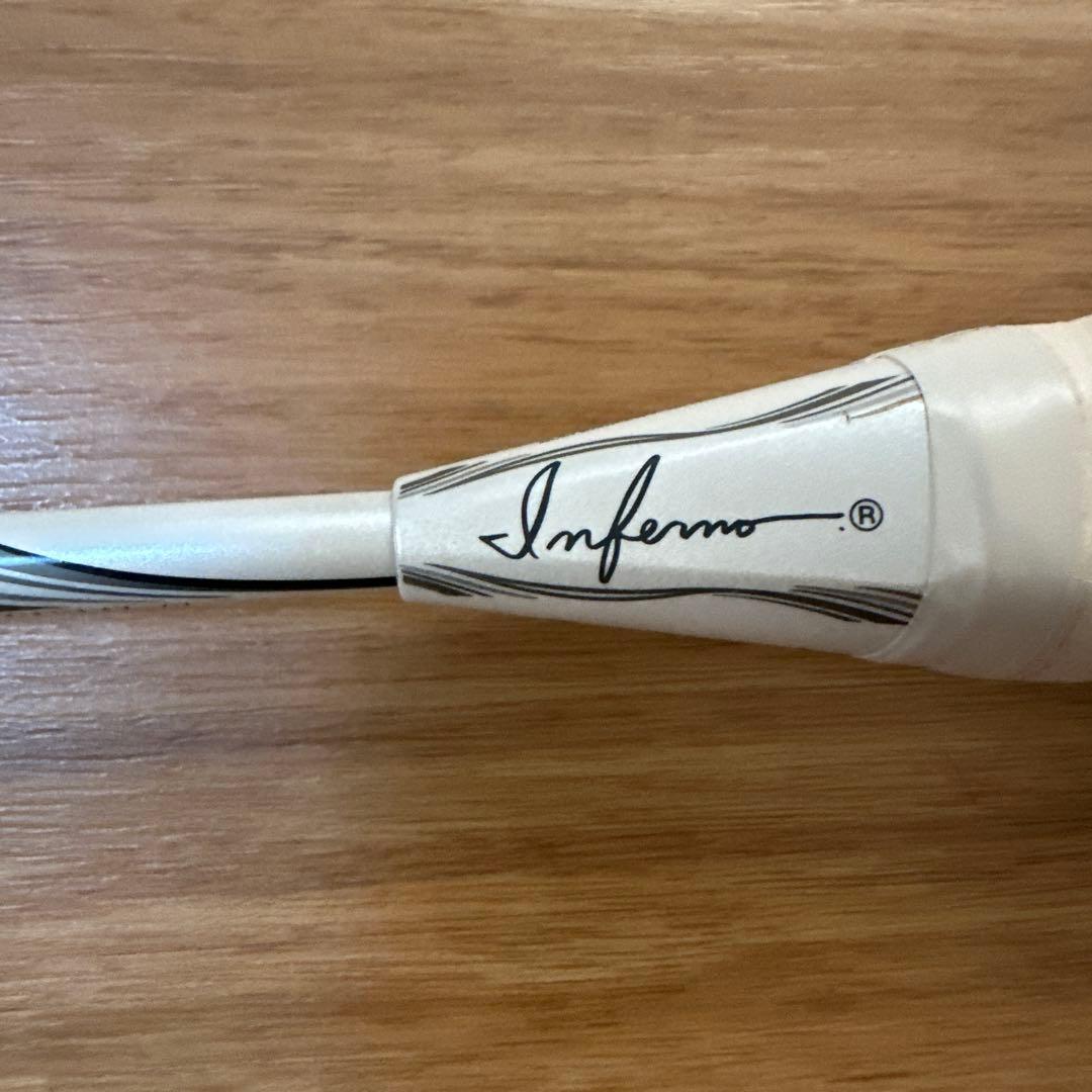 バドミントンラケット インフェルノライト