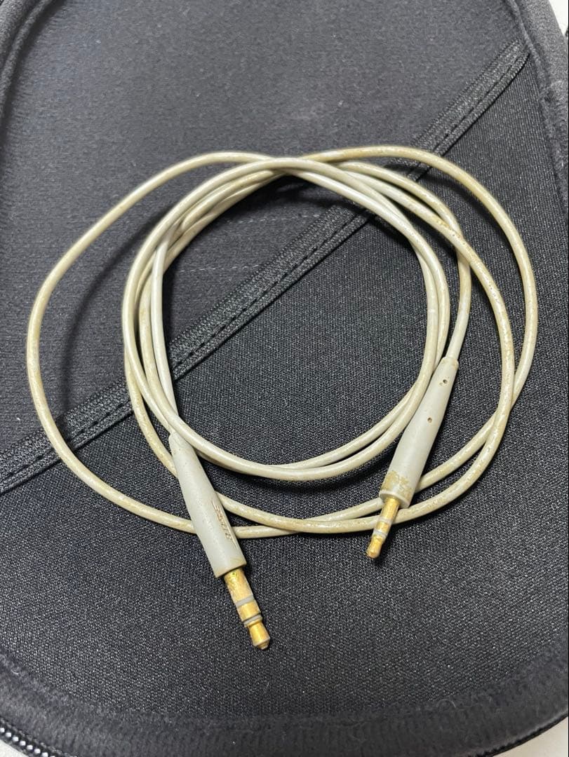 Bose QuietComfort 35 ワイヤレスヘッドホン 箱 説明書付 銀