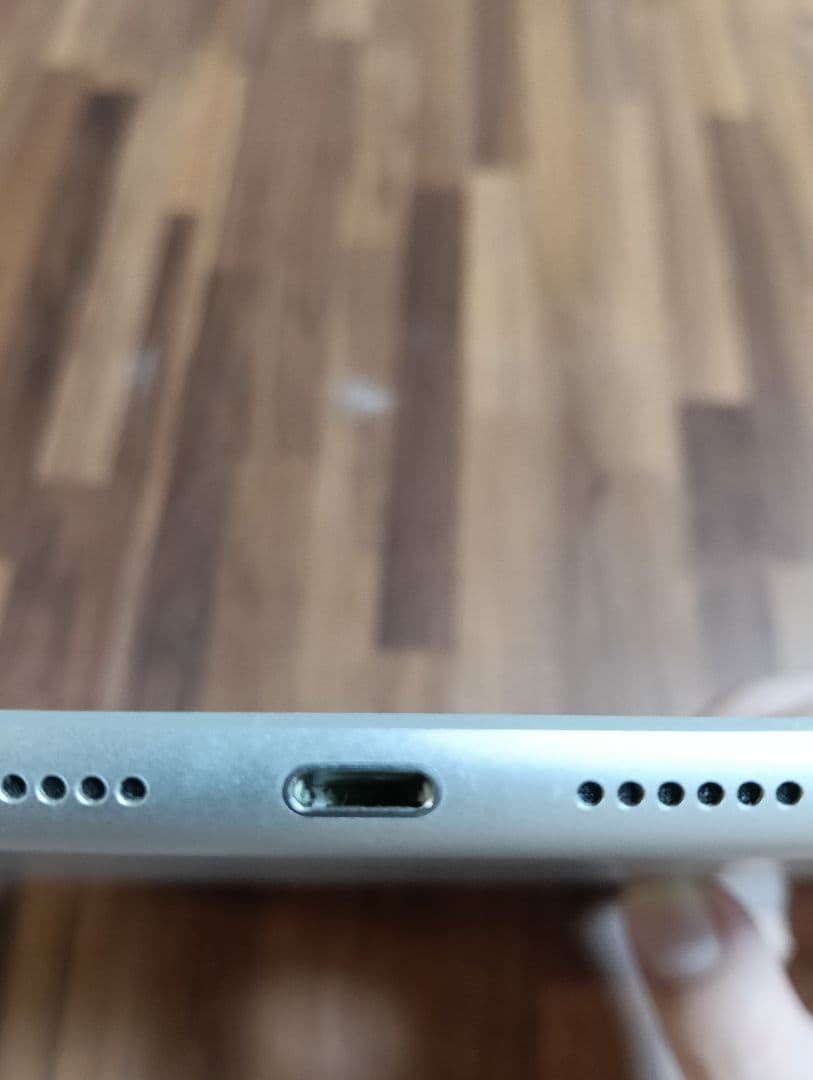 iPad 第7世代 訳あり 必ず下のページを見てください