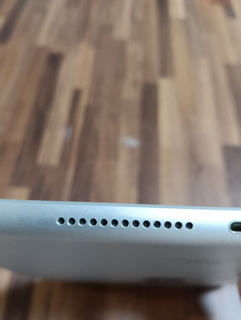 iPad 第7世代 訳あり 必ず下のページを見てください