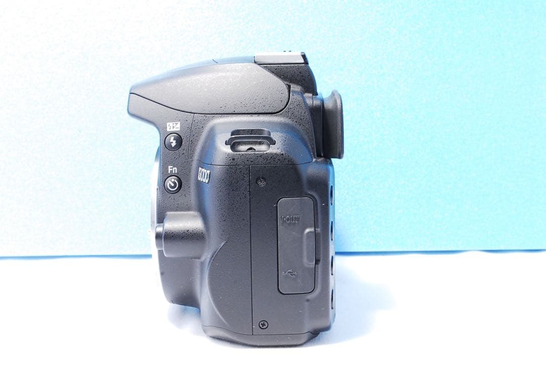 Nikon D3000 初心者向け❤️ ガイドモード搭載❤️ 一眼レフ　レンズキット