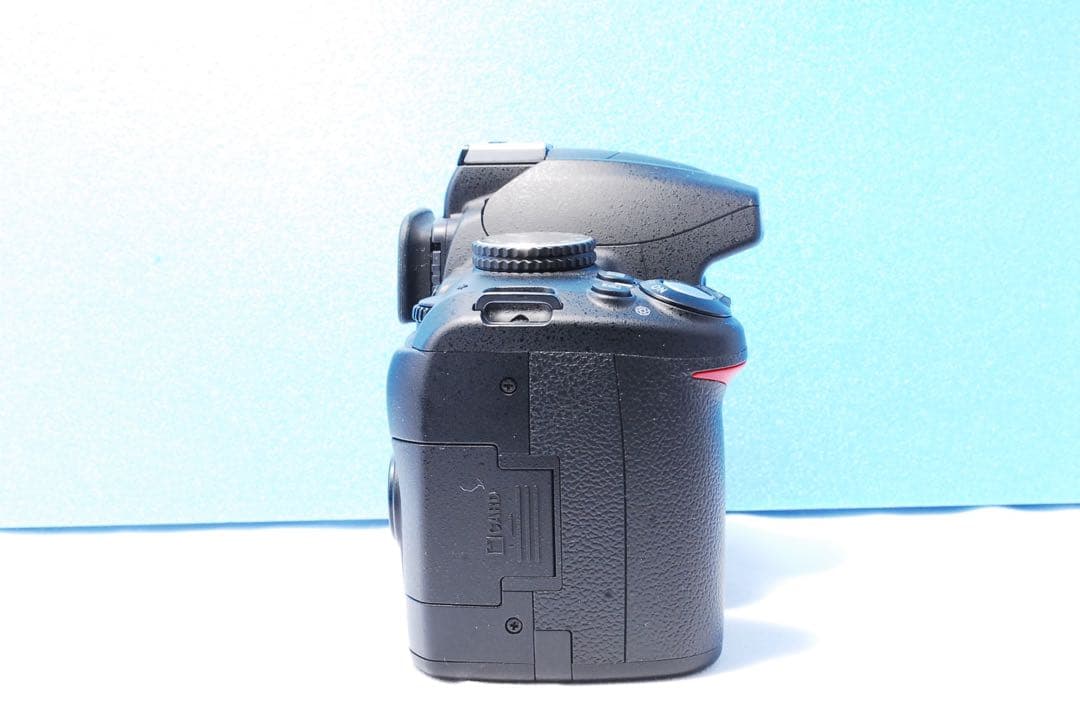 Nikon D3000 初心者向け❤️ ガイドモード搭載❤️ 一眼レフ　レンズキット