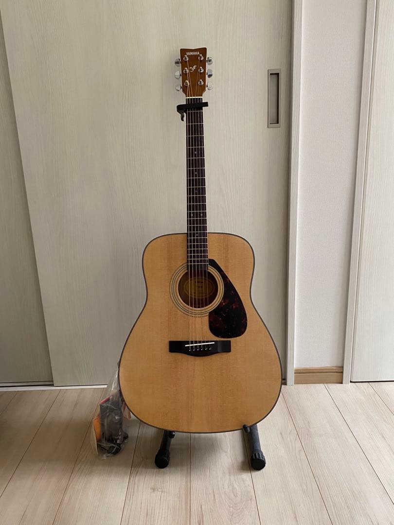 YAMAHA F600 アコースティックギター　初心者用付属品1式付き