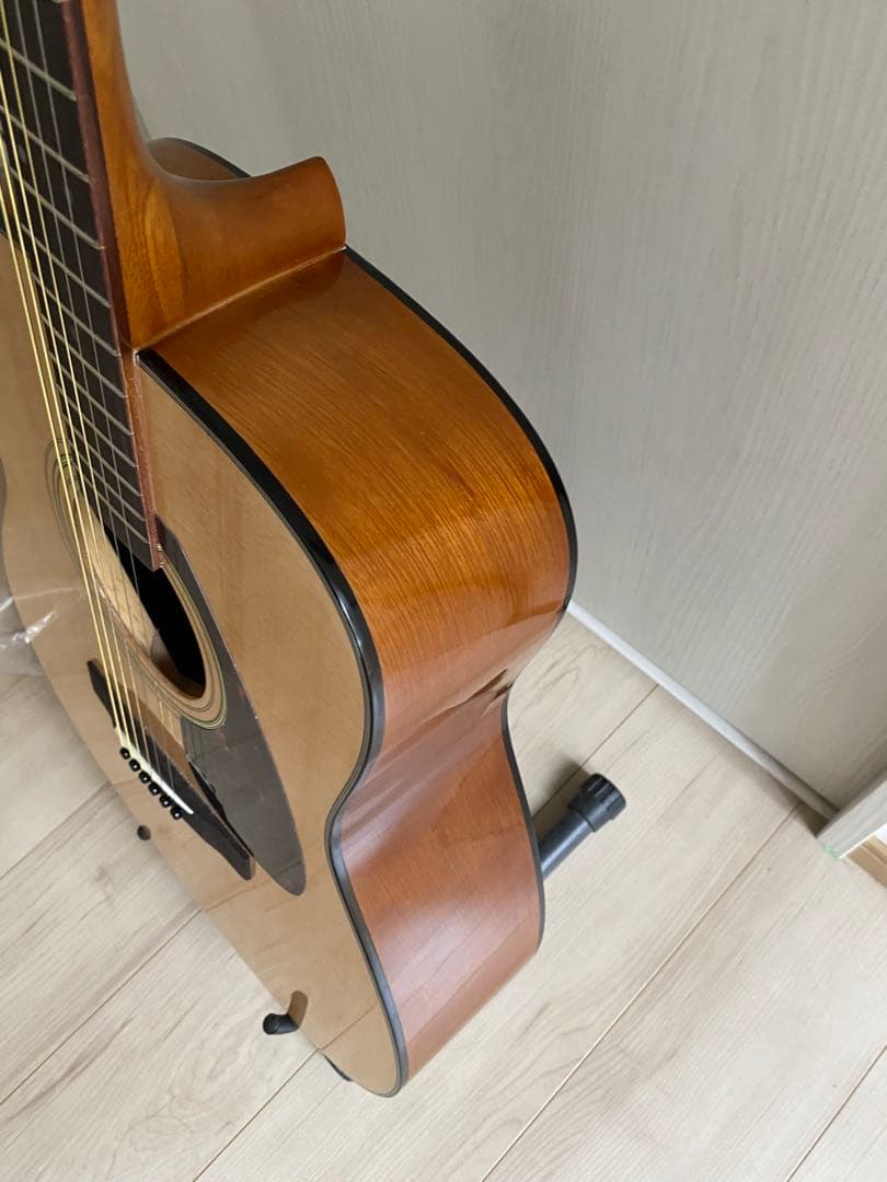YAMAHA F600 アコースティックギター　初心者用付属品1式付き