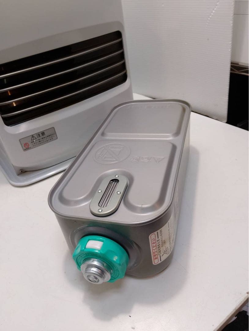 G2030​【美品】ダイニチ石油ファンヒーター FW-3222NC 2022年製