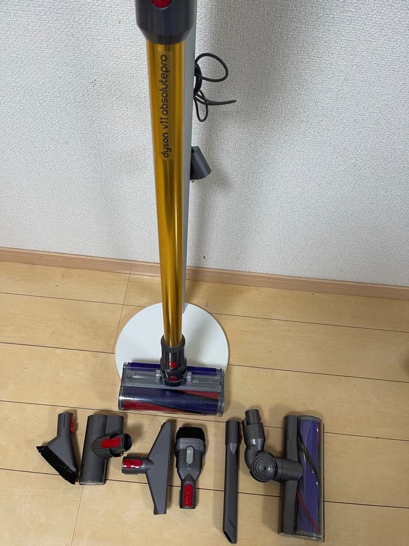 美品】Dyson V11 Absolute Pro コードレス掃除機 付属品多数